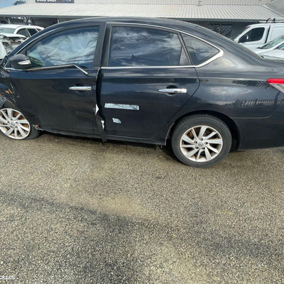 2013 Nissan Pulsar Rear Garnish