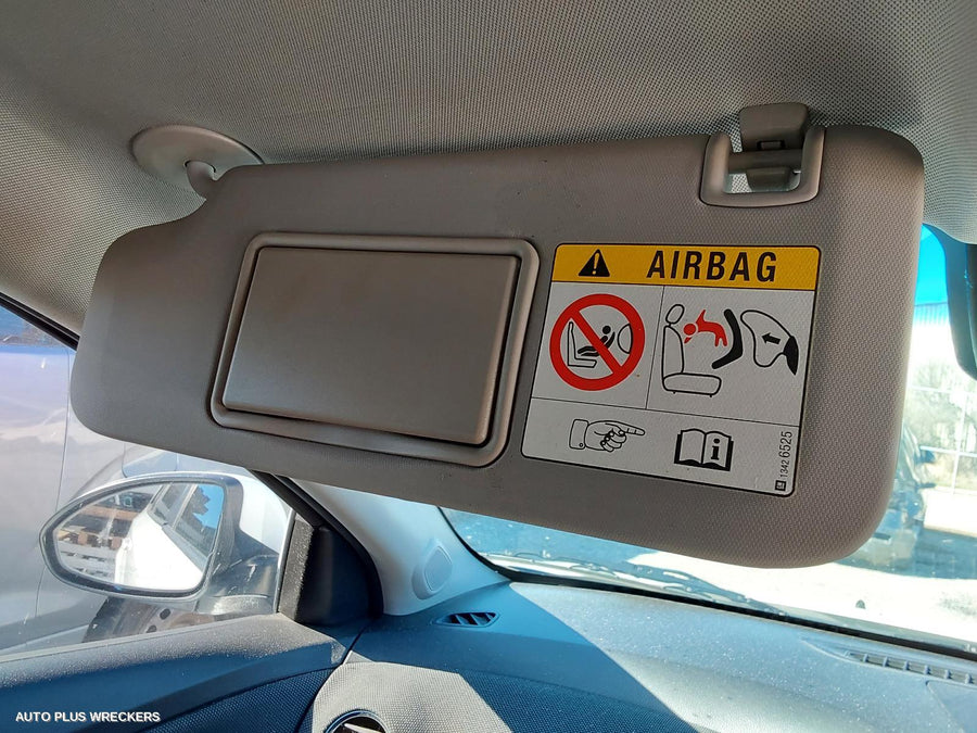 2015 Holden Cruze Right Taillight