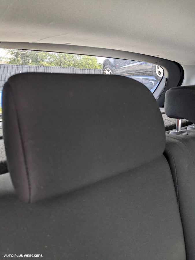 2021 Mitsubishi Asx Left Driveshaft