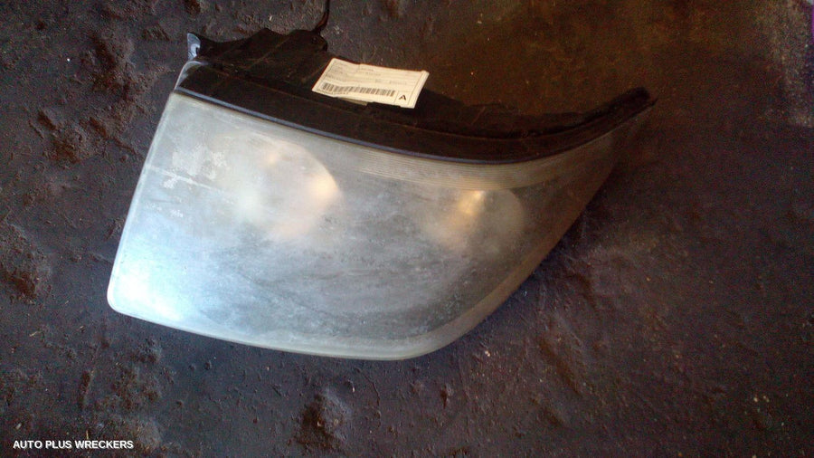 2007 Volkswagen Crafter Left Headlamp