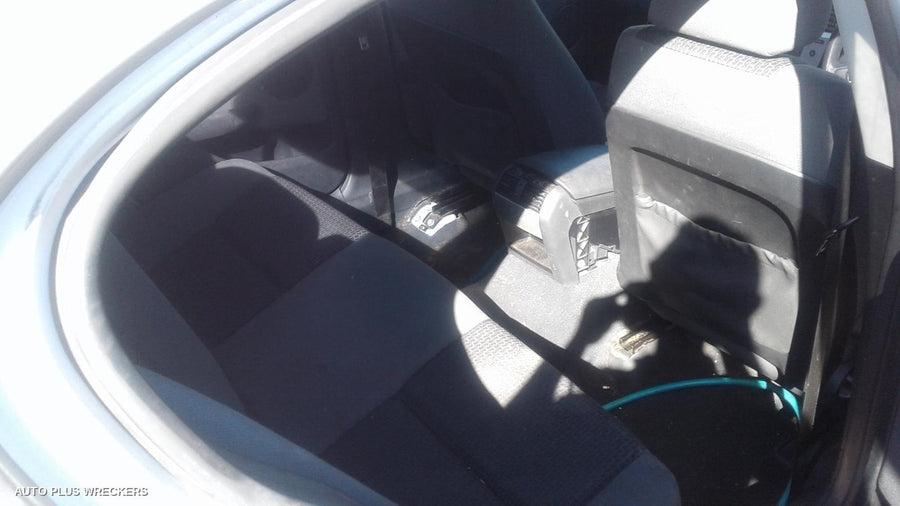 2006 Holden Commodore Door Handle