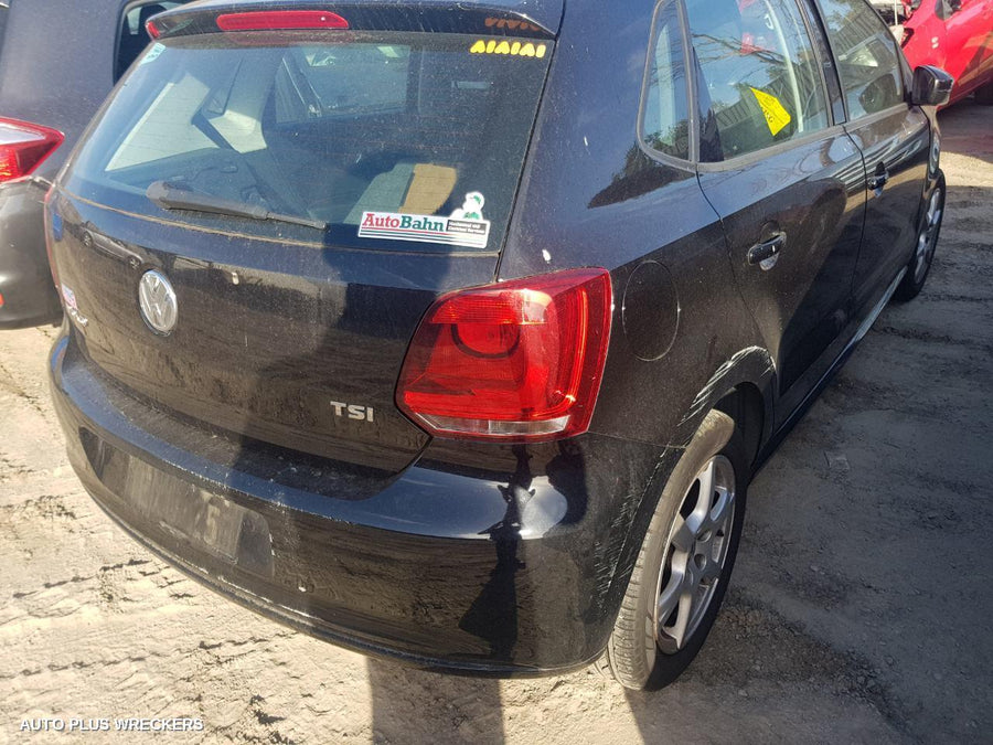 2010 Volkswagen Polo Antenna