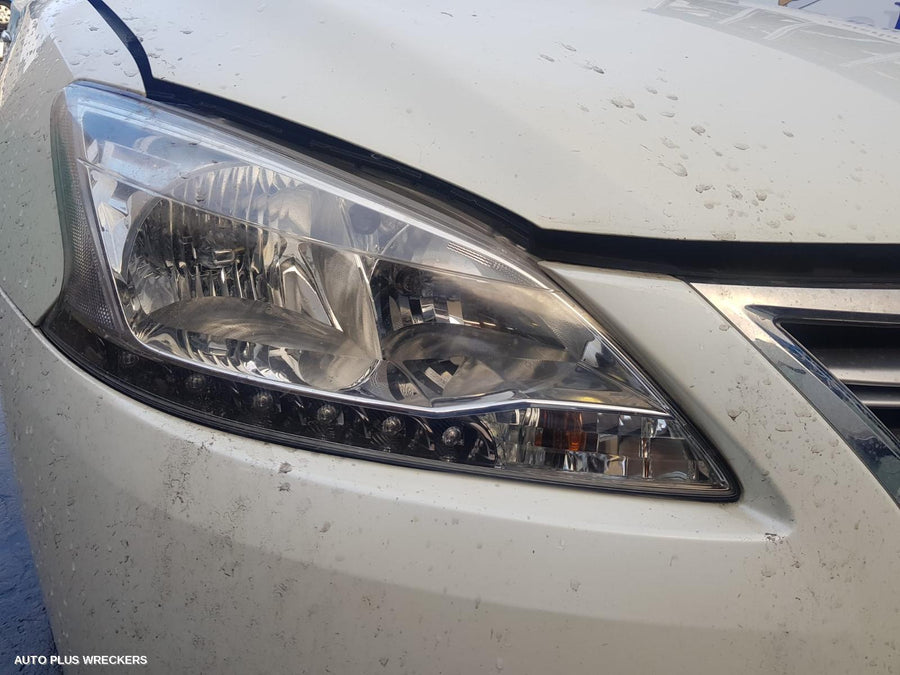 2013 Nissan Pulsar Left Front Door Window