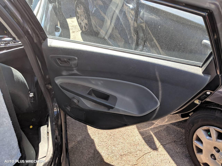 2010 FORD FIESTA LEFT REAR DOOR WINDOW