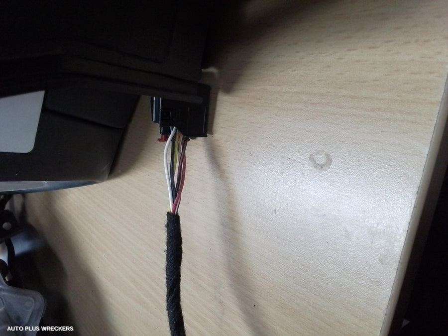 2012 Volkswagen Golf Left Door Mirror