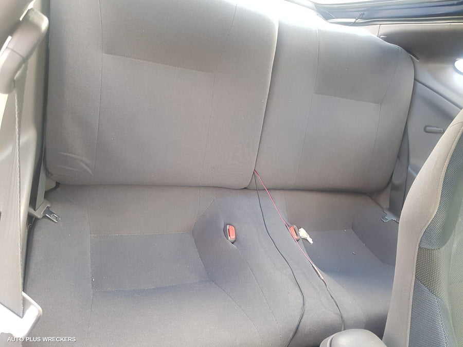 2000 Toyota Celica Fan