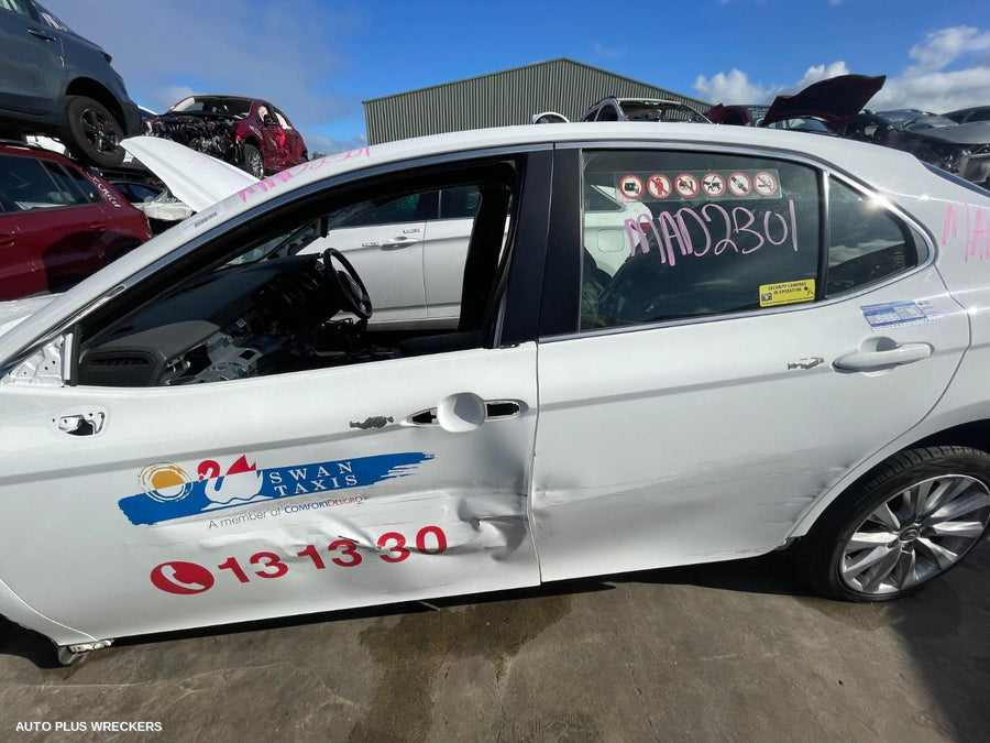 2020 Toyota Camry Wiper Motor