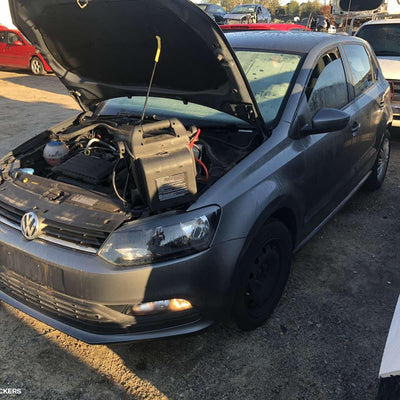 2016 Volkswagen Polo Left Indicator Fog Side