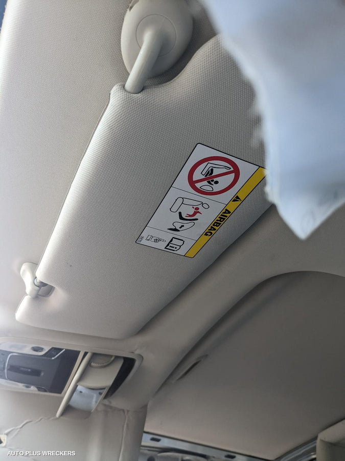 2016 Honda Odyssey Sunvisor