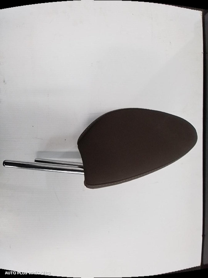 2019-2026 Mazda 2 Headrest