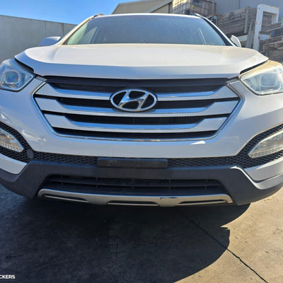 2012-2015 Hyundai Santa Fe Rear Garnish