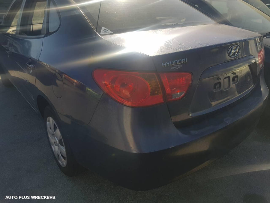 2006 Hyundai Elantra Left Rear Door Window