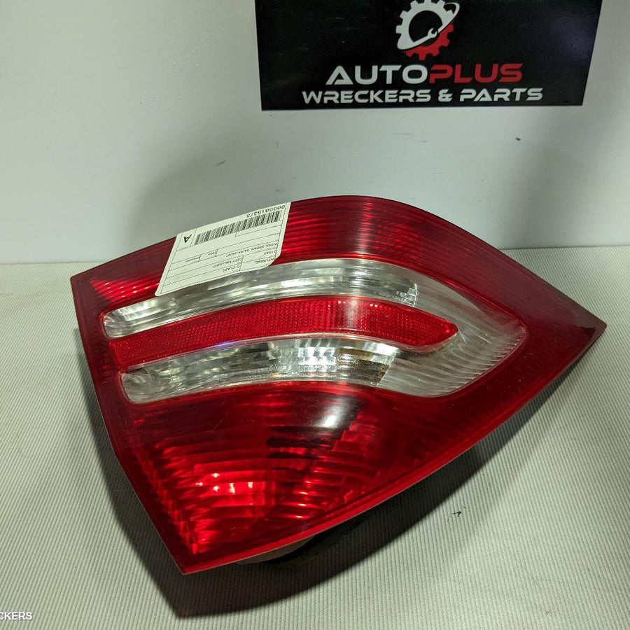 2004 Mercedes C Class Left Taillight