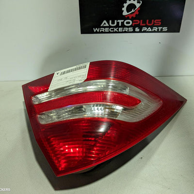 2004-2007 Mercedes C Class Left Taillight