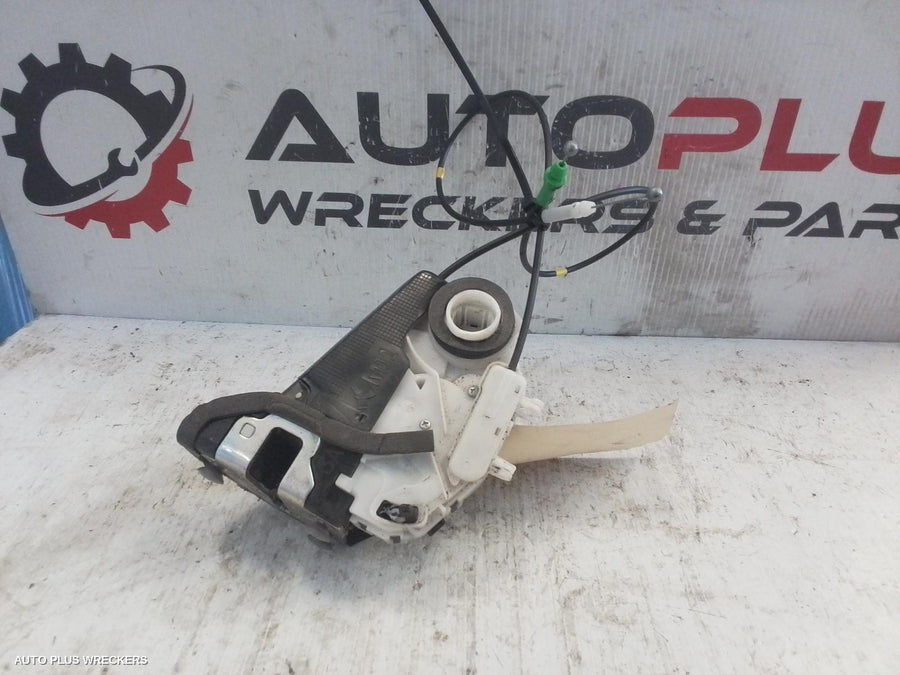 2014-2019 Toyota Yaris Door Boot Gate Lock