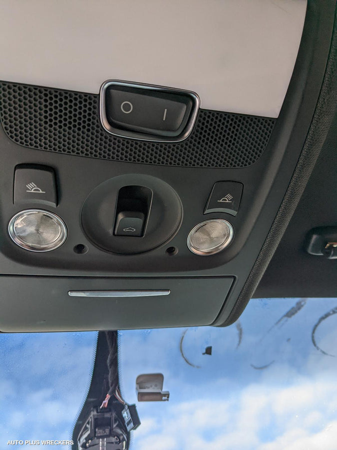 2013 Audi A5 Left Front Door