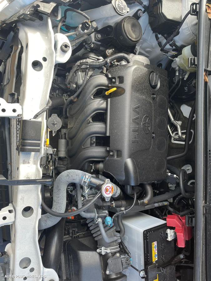 2019 Toyota Yaris Right Front Strut