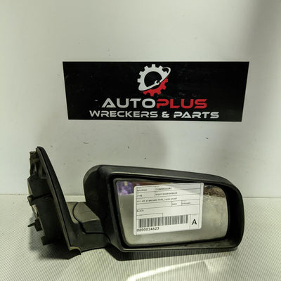 2004 Holden Commodore Right Door Mirror