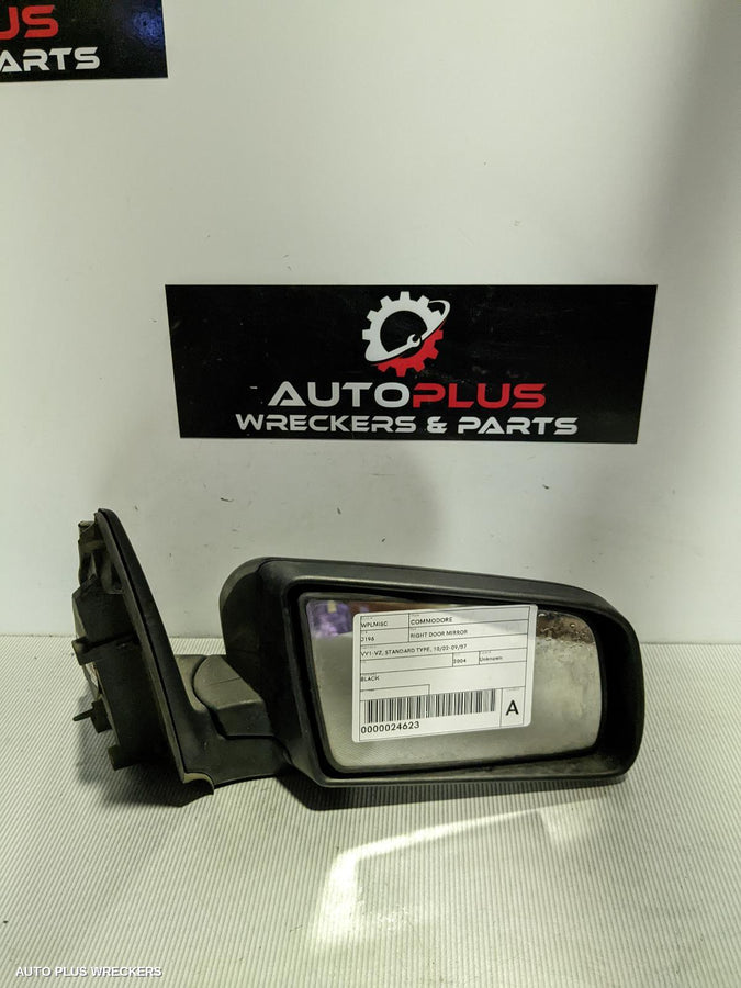 2004 Holden Commodore Right Door Mirror