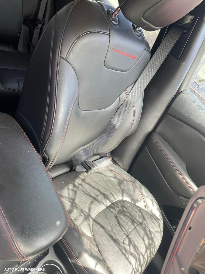 2016 Jeep Cherokee Left Taillight