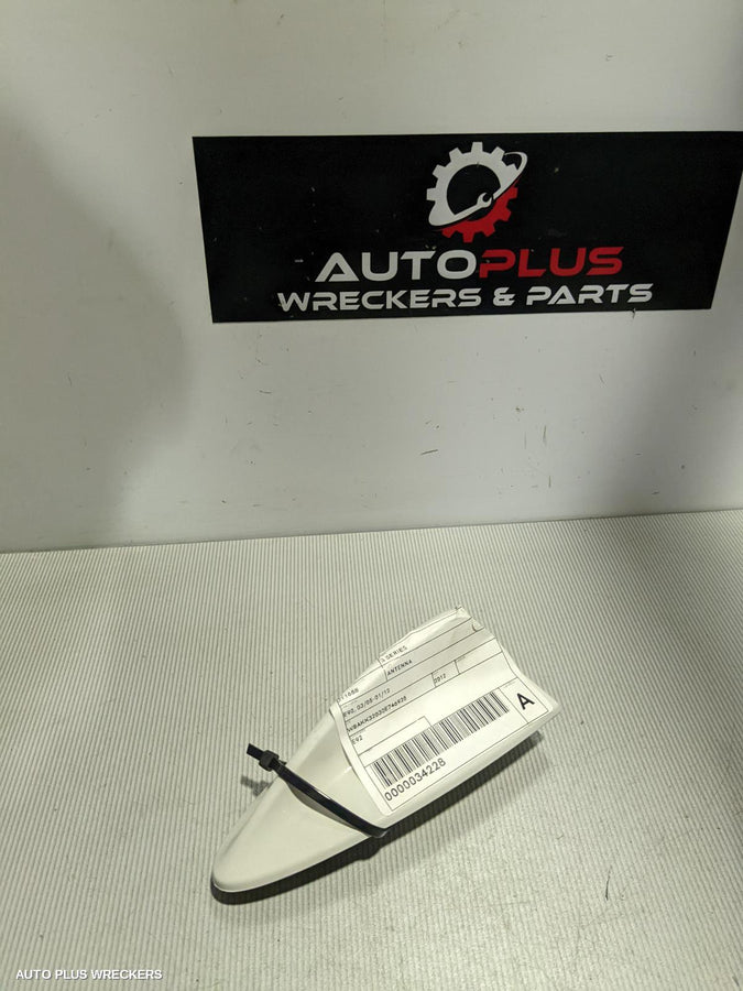 2012 Bmw 3 Series Antenna
