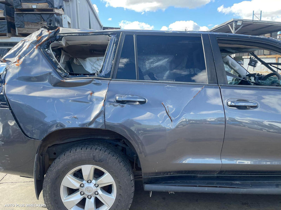 2018 Toyota Prado Seatbelt Stalk