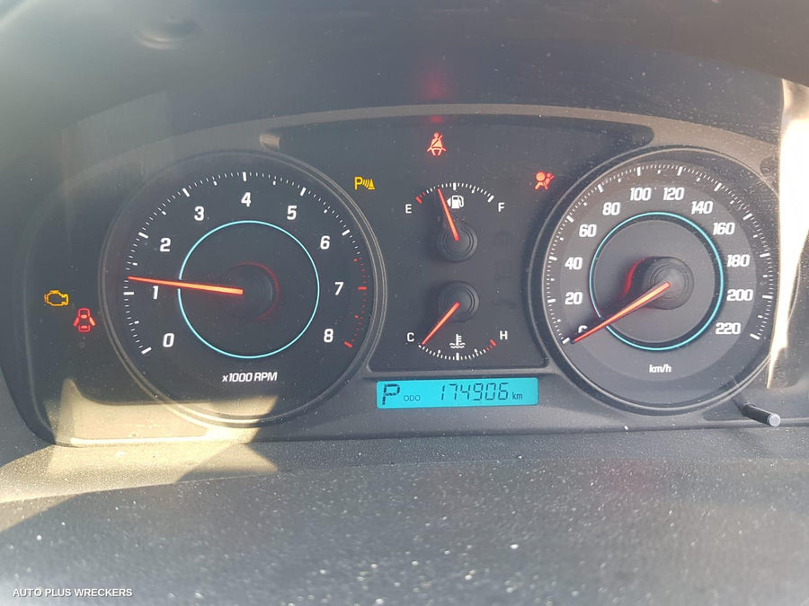 2012 Holden Captiva Left Rear Door Sliding