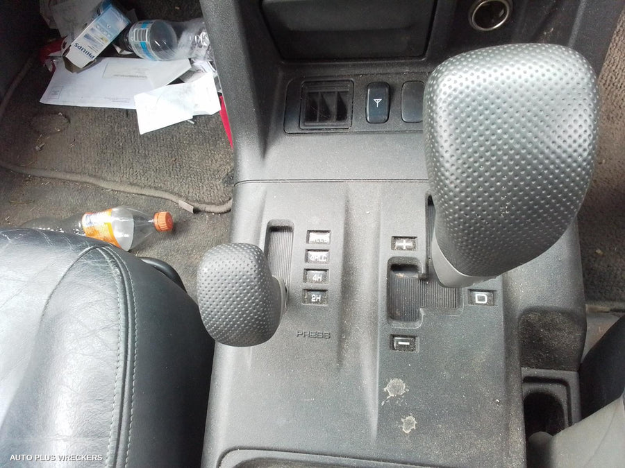 2001 Mitsubishi Pajero Left Front Door