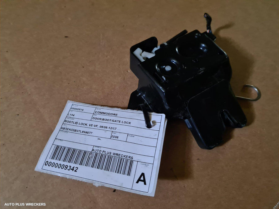 2006 Holden Commodore Door Boot Gate Lock