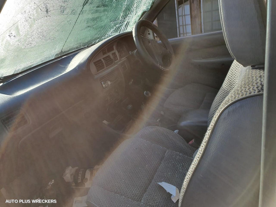 2003 Ford Courier Left Rear Door Sliding