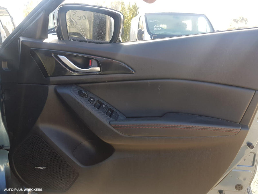 2016 Mazda 3 Left Front Door Window