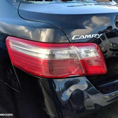 2009 Toyota Camry Rear Garnish