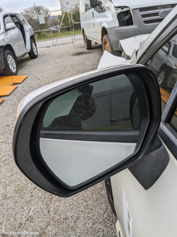 2012 Honda Odyssey Left Taillight