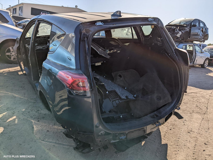 2015-2018 Toyota Rav4 Left Taillight