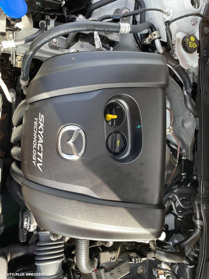 2018 Mazda 2 Left Front Door Window