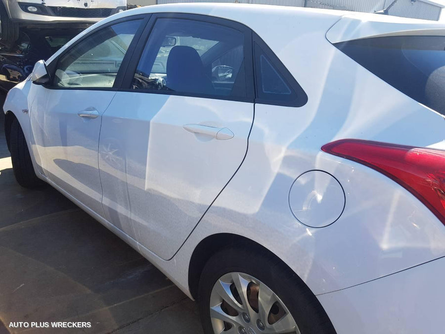 2012 Hyundai I30 Right Front Window Reg Motor