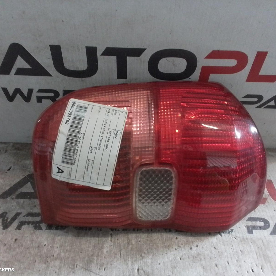 2001 Toyota Rav4 Left Taillight