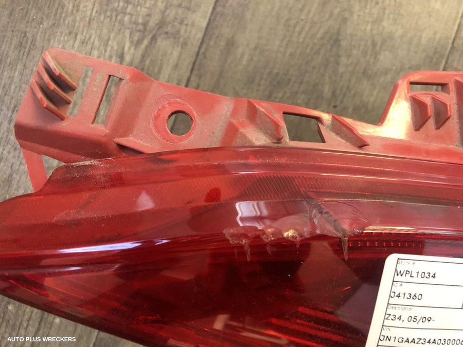 2010 Nissan 370z Left Taillight