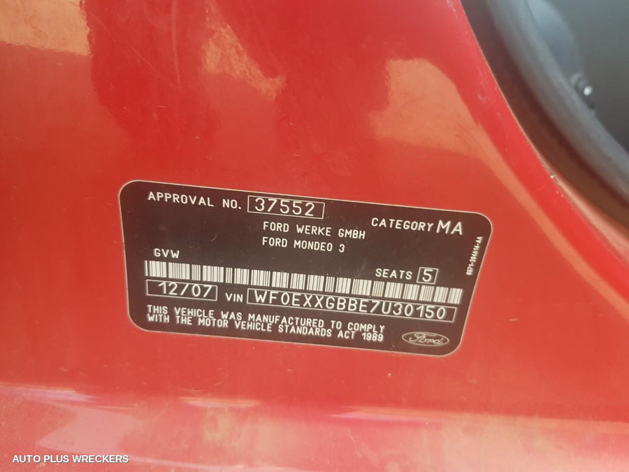 2007 Ford Mondeo Left Guard