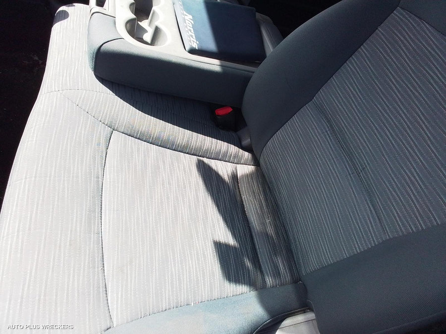 2011 Hyundai Iload/imax Seatbelt Stalk