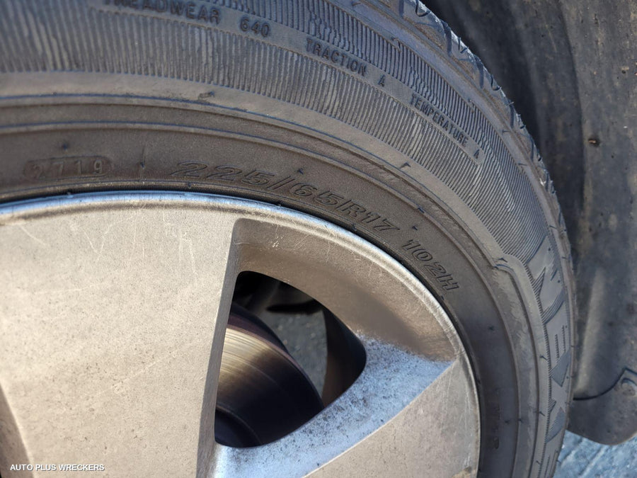 2010 Dodge Journey Left Front Door Window