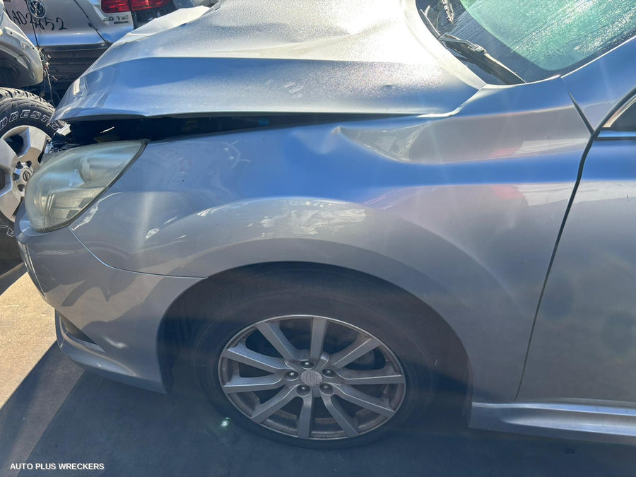 2011 Subaru Liberty Right Front Door Window