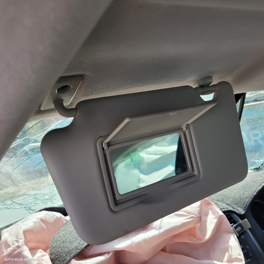 2013 Nissan Almera Right Door Mirror