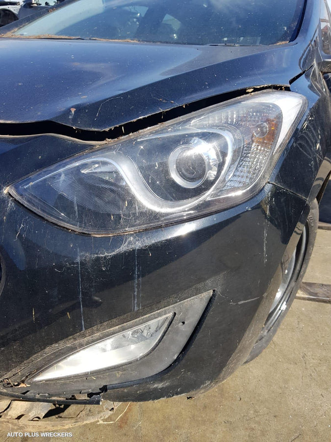 2014 Hyundai I30 Column