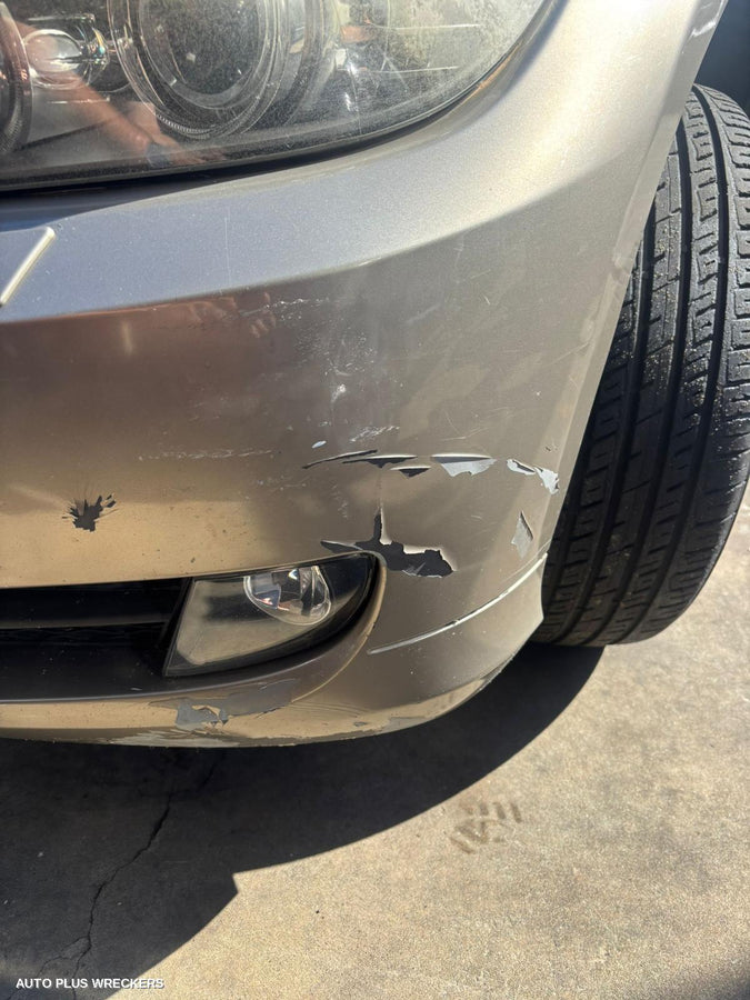 2009 Bmw 3 Series Right Rear 1 4 Door Glass