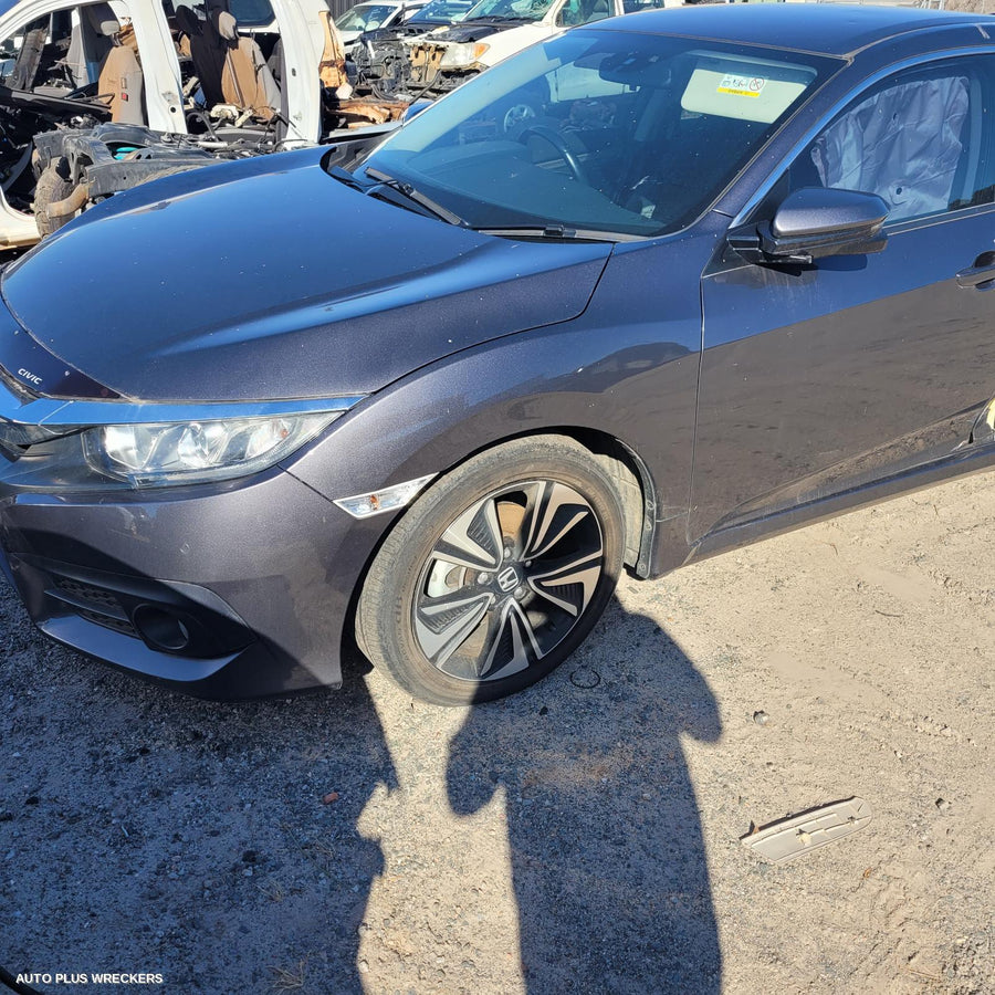 2018 Honda Civic Left Front Door Window