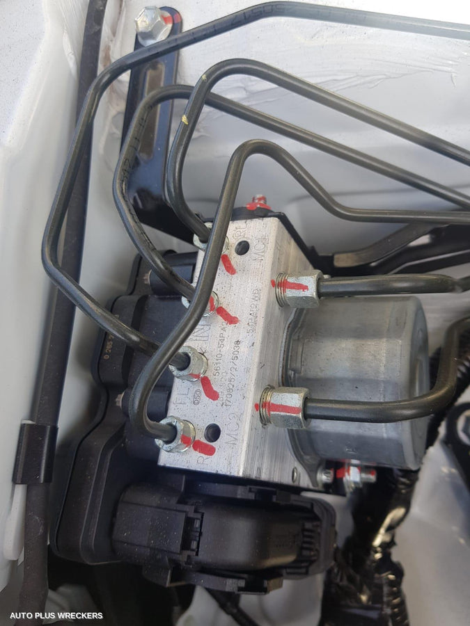 2017 Suzuki Vitara Right Indicator Fog Side