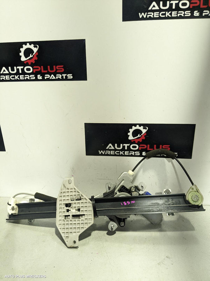 2017 Holden Captiva Left Front Window Reg Motor