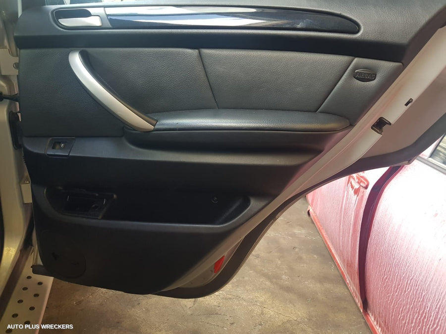 2002 Bmw X5 Rear Garnish