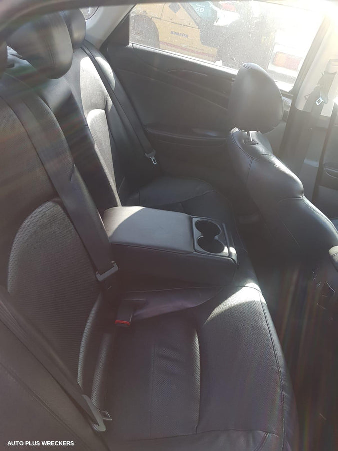 2010 Hyundai I45 Left Rear Wnd Reg Motor